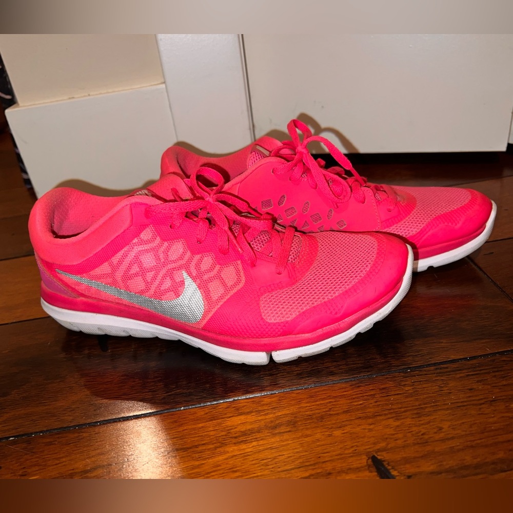 Pink Nike fitsole size 9.5